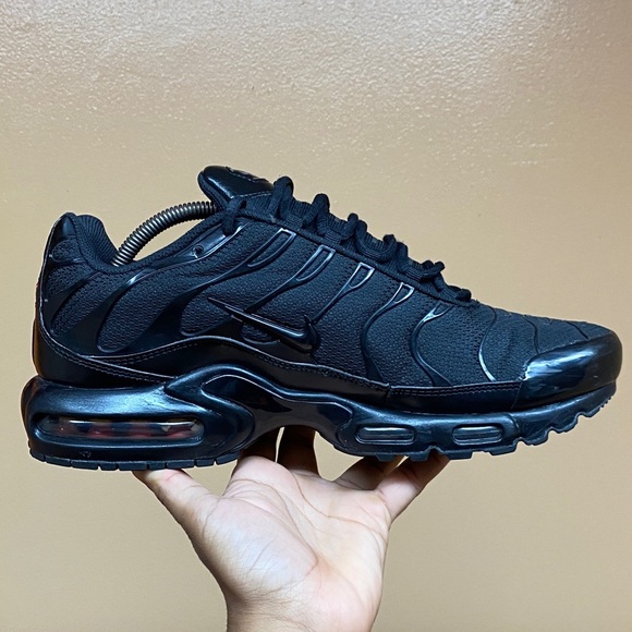 2017 Nike Air Max Plus TN “Triple Black” Men’s Size 11.5 604133-050 - Picture 9 of 16